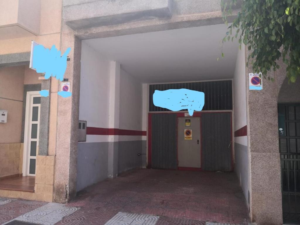 Апартаменти Centro Roquetas 5 Minutos De La Playa En Coche Garaje Solo Si Esta Disponible Рокетас-де-Мар Екстер'єр фото